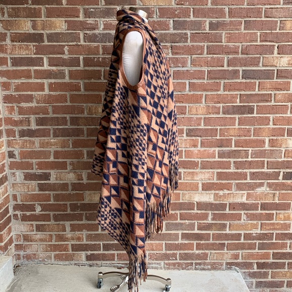 Plenty by Tracy Reese Canton Fringe Vest - Picture 5 of 8